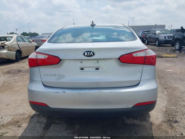 KNAFK4A62G5585740 KIA FORTE LX