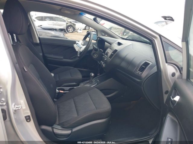 KNAFK4A62G5585740 KIA FORTE LX