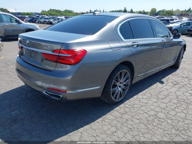 WBA7E2C54GG547256 BMW 740I