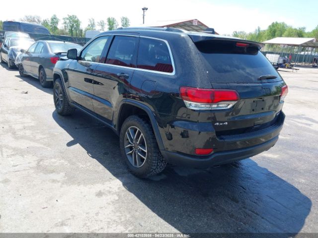 2020 JEEP GRAND CHEROKEE 1C4RJFAG8LC234005 Photo 2