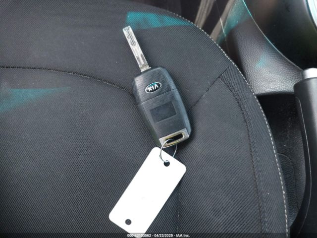 KNDJP3A54E7700307 KIA SOUL +