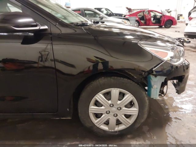 3KPA24AD1NE437494 KIA RIO S