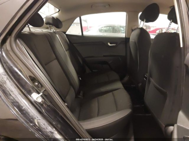 3KPA24AD1NE437494 KIA RIO S