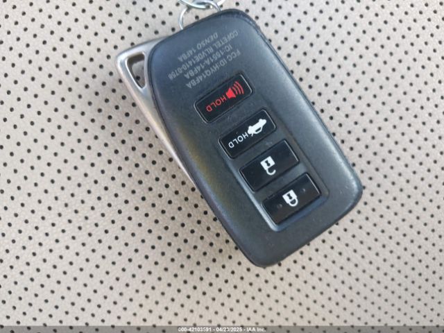 JTHBW1GG7G2115384 Lexus ES 300H