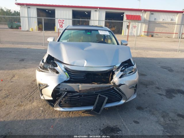 JTHBW1GG7G2115384 Lexus ES 300H