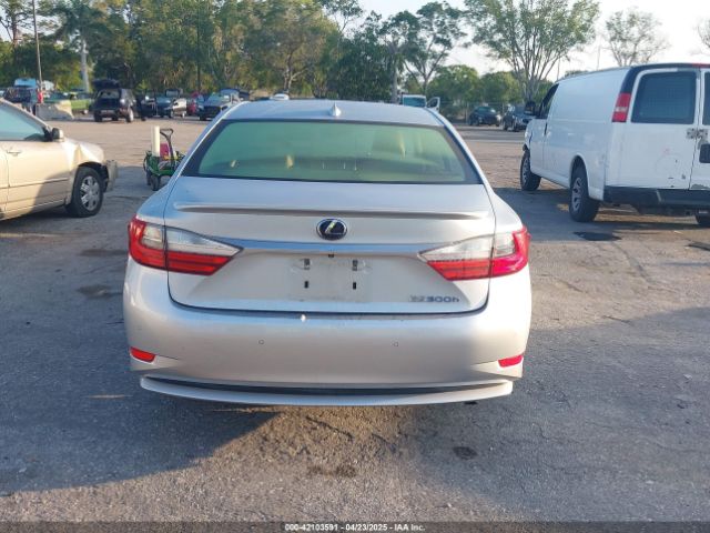 JTHBW1GG7G2115384 Lexus ES 300H