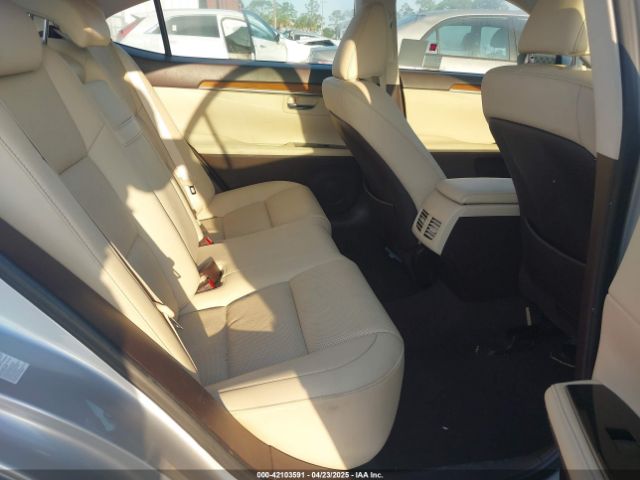 JTHBW1GG7G2115384 Lexus ES 300H