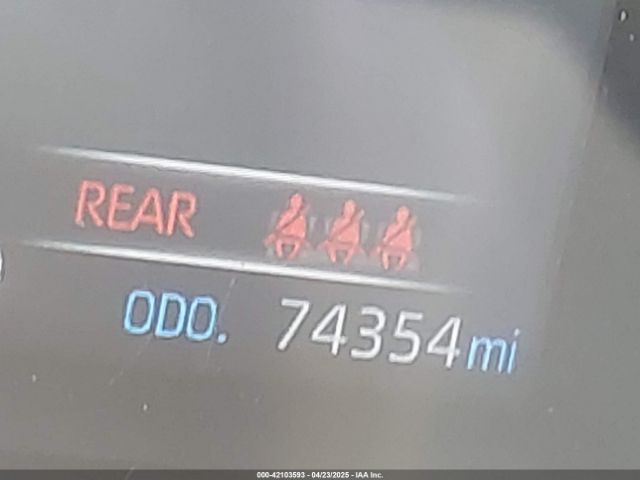2T3F1RFV9NC269164 Toyota RAV4 LE