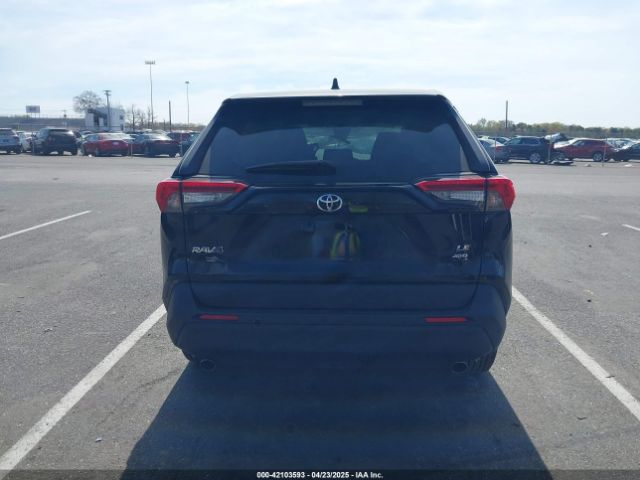 2T3F1RFV9NC269164 Toyota RAV4 LE