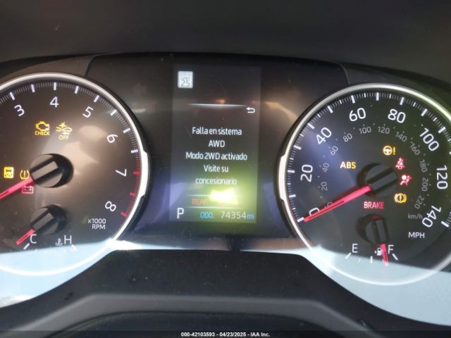 2T3F1RFV9NC269164 Toyota RAV4 LE