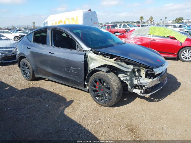 2022 TESLA MODEL Y 7SAYGDEE5NF342226 Photo 0