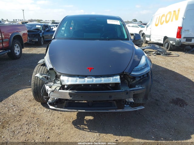 7SAYGDEE5NF342226 Tesla Model Y