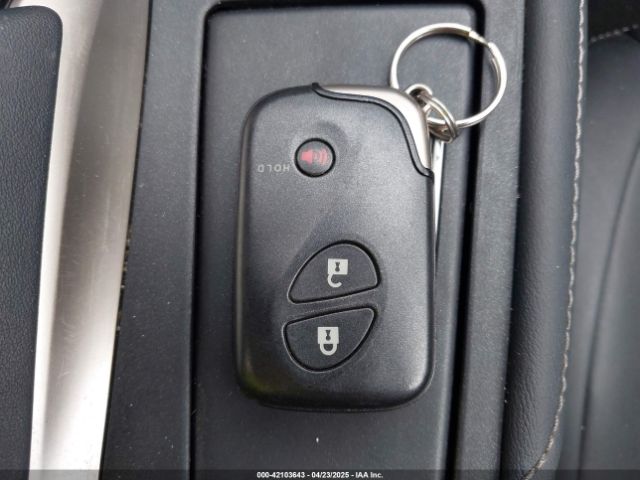 JTHKD5BH0E2182533 Lexus CT 200H
