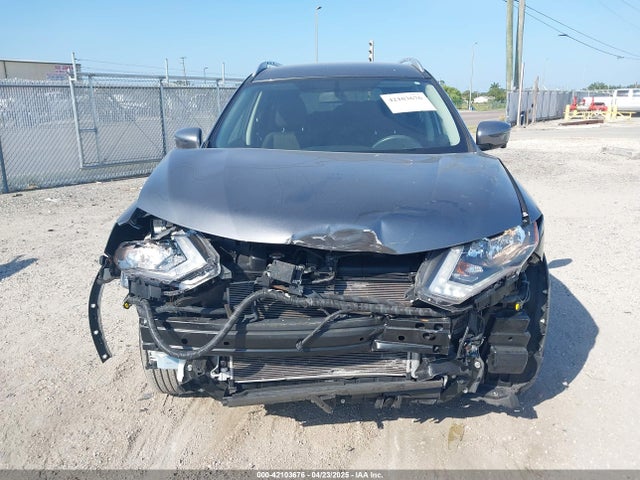 KNMAT2MV0JP615928 Nissan ROGUE SV