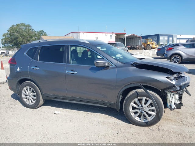 KNMAT2MV0JP615928 Nissan ROGUE SV