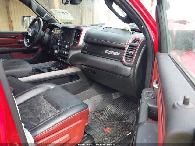 1C6SRFET2KN599078 RAM 1500 Rebel  4x4 6'4 Box