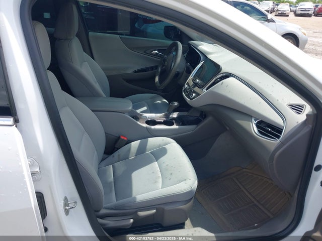 1G1ZD5ST9JF171269 Chevrolet MALIBU LT