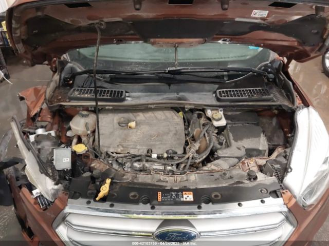 1FMCU9GD5HUC25870 Ford ESCAPE SE