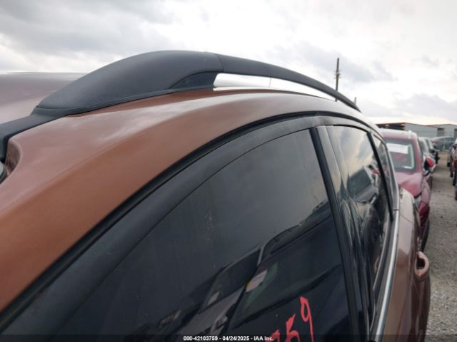 1FMCU9GD5HUC25870 Ford ESCAPE SE