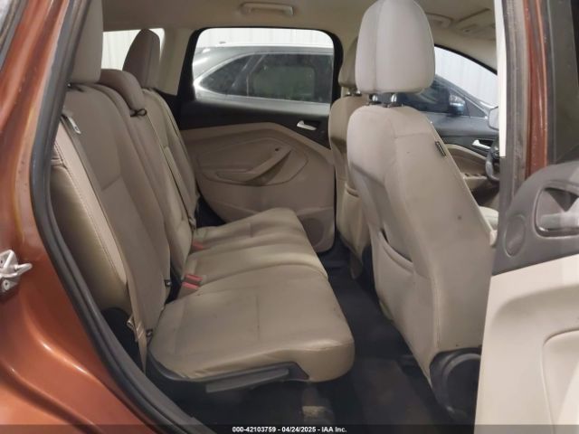1FMCU9GD5HUC25870 Ford ESCAPE SE