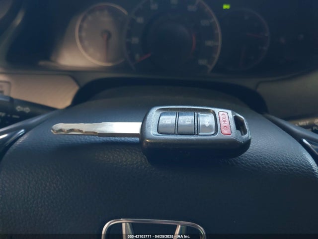 1HGCR2F57GA233638 Honda Accord Sport