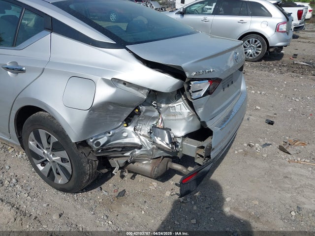 1N4BL4BV0LC190696 Nissan Altima S Fwd
