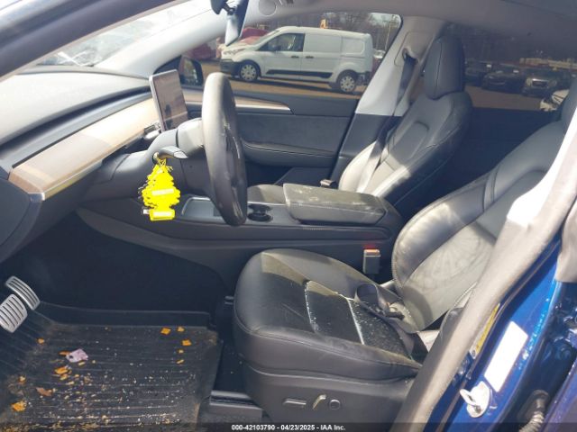 2024 TESLA MODEL Y 7SAYGDEF0RA267754 Photo 4