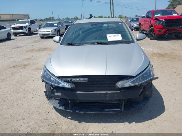 5NPD84LFXKH466932 Hyundai ELANTRA SEL