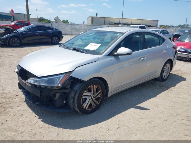 5NPD84LFXKH466932 Hyundai ELANTRA SEL