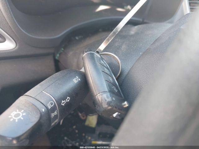3KPC24A31JE017535 Hyundai Accent Sel