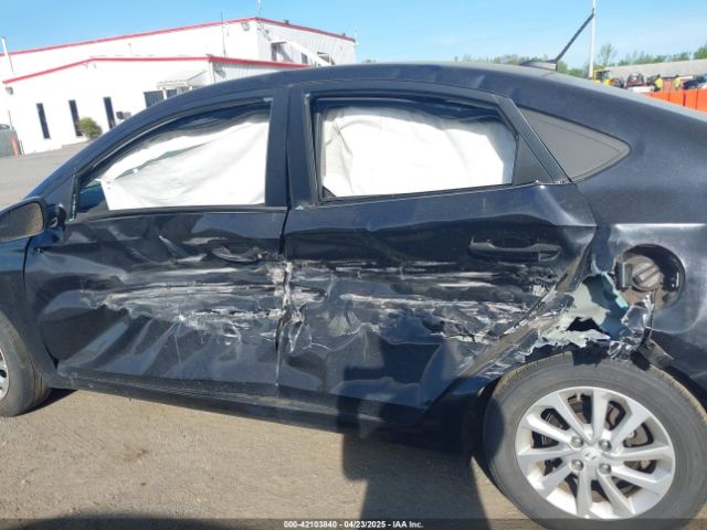 3KPC24A31JE017535 Hyundai Accent Sel