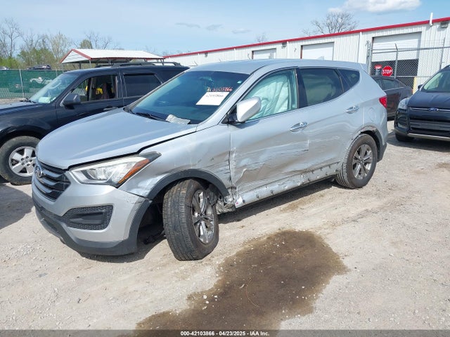 5XYZTDLB0GG338313 Hyundai Santa Fe Sport 2.4l