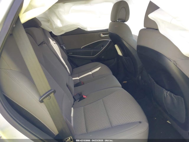 5XYZTDLB0GG338313 Hyundai Santa Fe Sport 2.4l