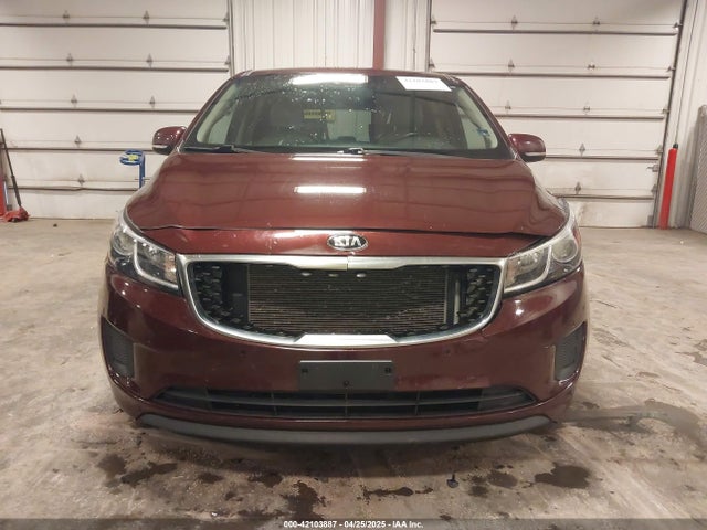 KNDMB5C13G6214114 KIA SEDONA LX