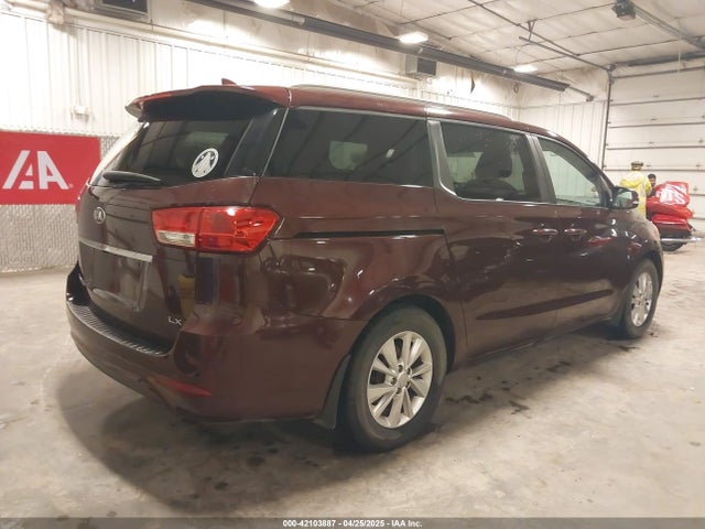 KNDMB5C13G6214114 KIA SEDONA LX