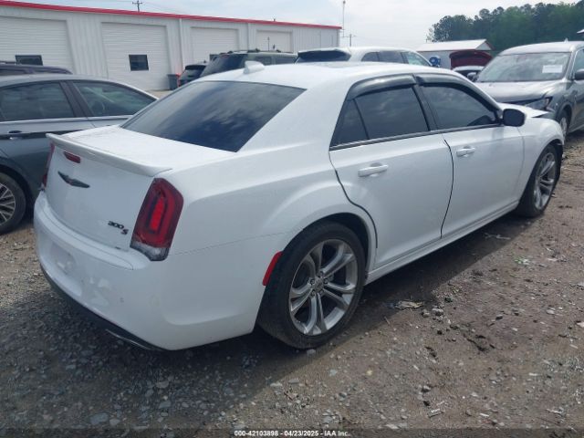 2022 CHRYSLER 300 2C3CCABT9NH193709 Photo 3