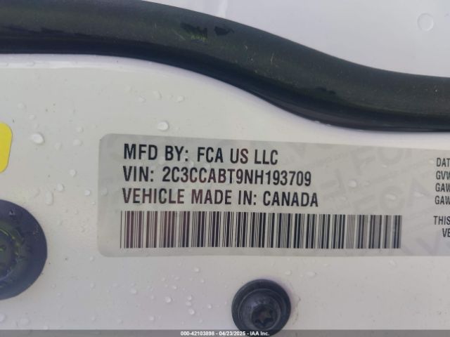 2022 CHRYSLER 300 2C3CCABT9NH193709 Photo 8