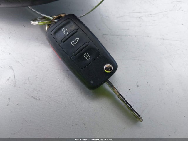 3VWPP7AJ6EM611064 Volkswagen Jetta Sportwagen 2.5l Se