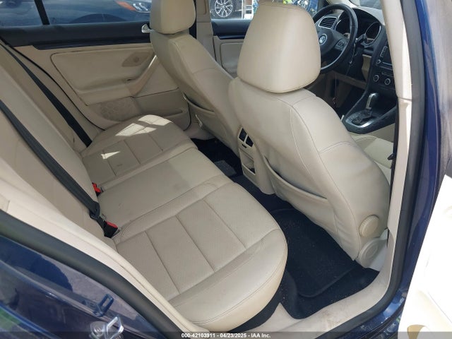 3VWPP7AJ6EM611064 Volkswagen Jetta Sportwagen 2.5l Se