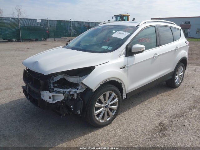 1FMCU9J96HUA77734 Ford Escape Titanium