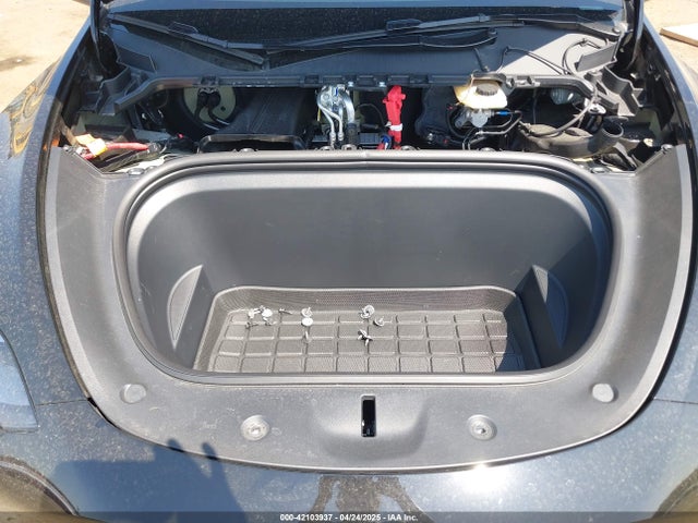 2025 TESLA MODEL Y 7SAYGAEE5SF249006 Photo 9