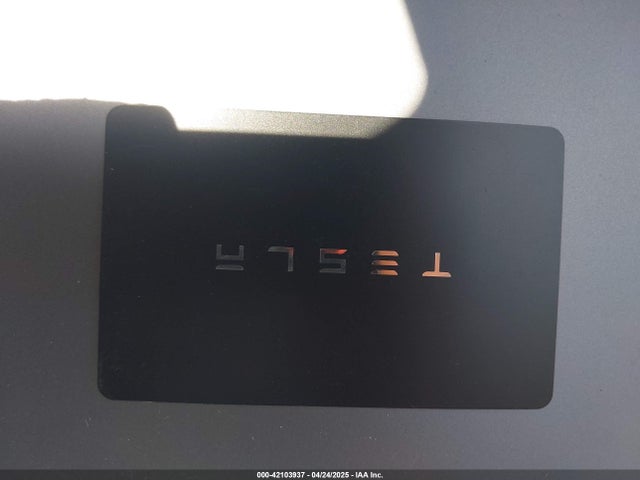 2025 TESLA MODEL Y 7SAYGAEE5SF249006 Photo 10