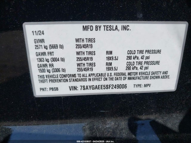 2025 TESLA MODEL Y 7SAYGAEE5SF249006 Photo 8