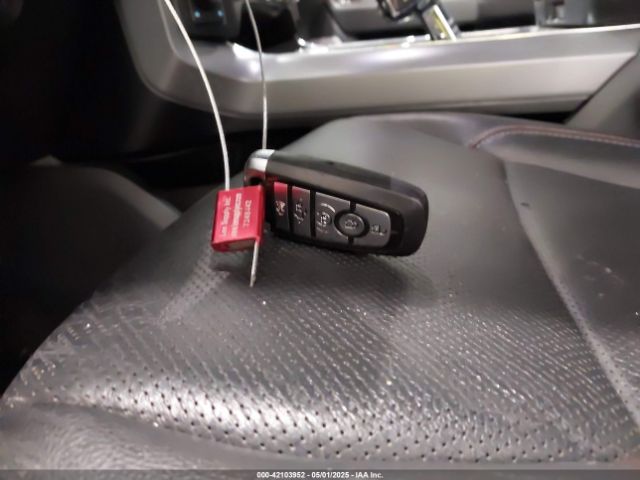 1FTFW1E51MFC28143 Ford F-150 Lariat