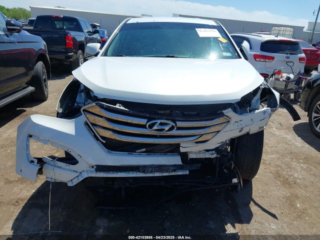 5XYZTDLB0FG279715 Hyundai Santa Fe Sport 2.4l