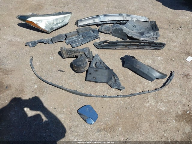 5XYZTDLB0FG279715 Hyundai Santa Fe Sport 2.4l