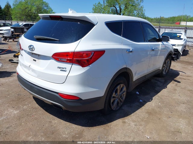 5XYZTDLB0FG279715 Hyundai Santa Fe Sport 2.4l