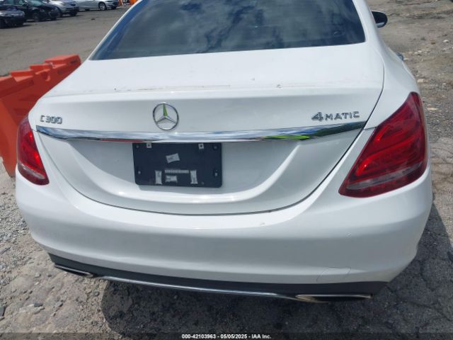 55SWF4KB0FU036598 Mercedes-Benz C 300 4matic/luxury 4matic/sport 4matic