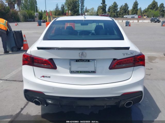 19UUB1F62LA008629 Acura TLX