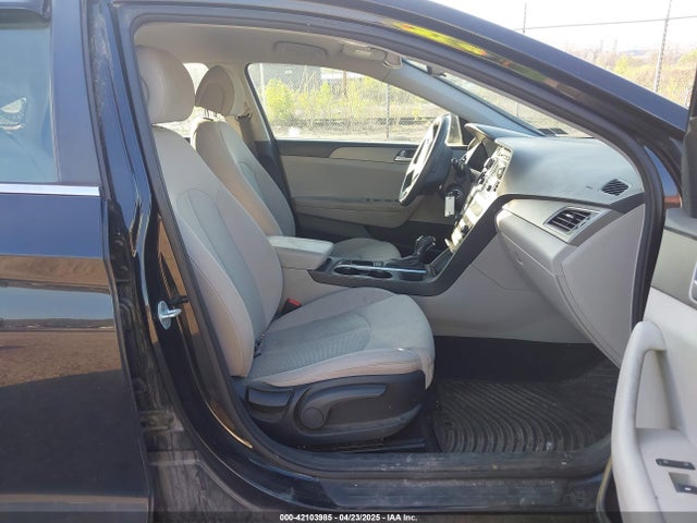 5NPE24AF1FH171264 Hyundai SONATA SE